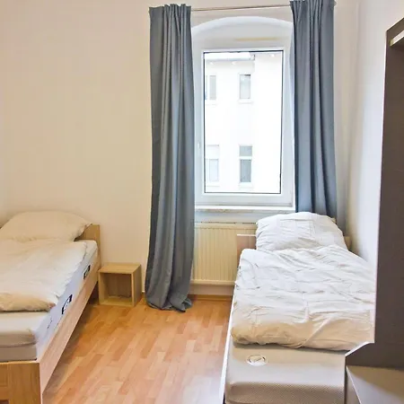 Ara Monteursunterkunft, Ferienwohnung Halle *