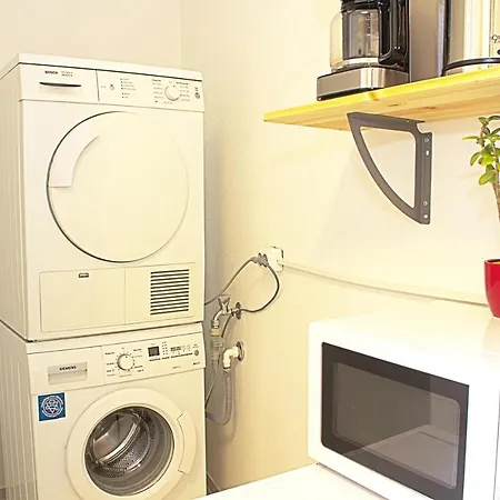 Ara Monteursunterkunft, Ferienwohnung Halle Διαμέρισμα *