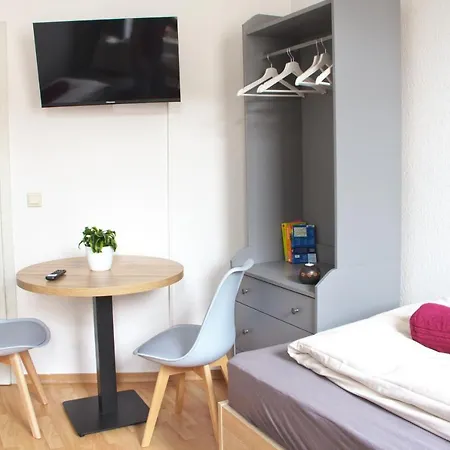 Ara Monteursunterkunft, Ferienwohnung Halle Giebichenstein